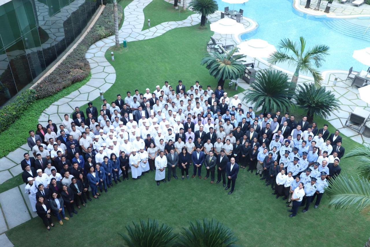 Hyatt Regency Mumbai International Airport Hotell Exteriör bild The 2012 World Conference on Religion, Peace and Sustainable Development