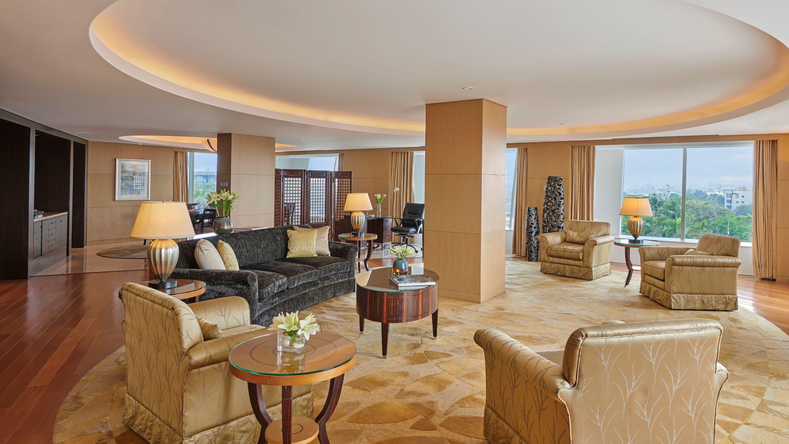 Hyatt Regency Mumbai International Airport Hotell Exteriör bild Club Lounge