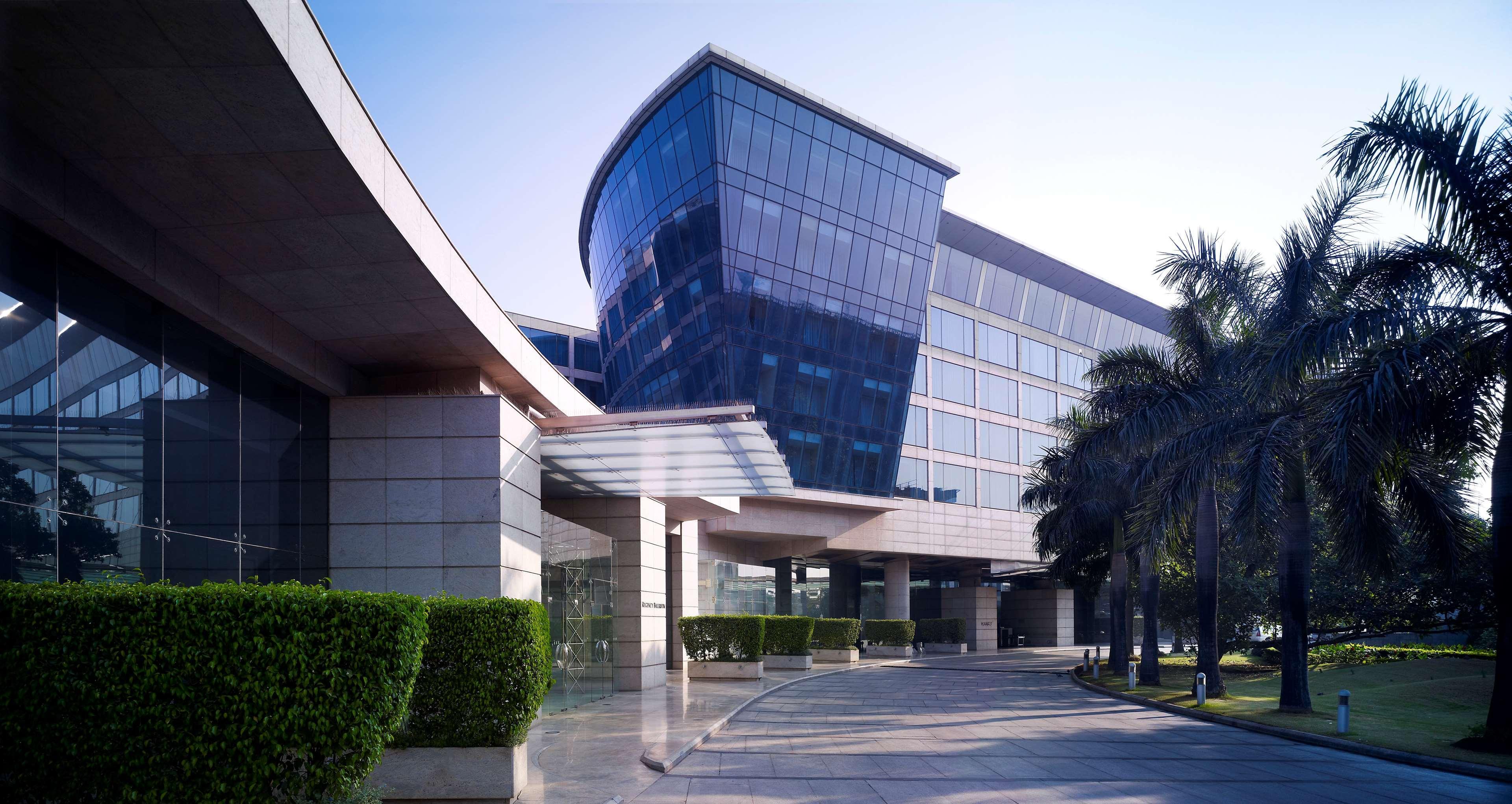 Hyatt Regency Mumbai International Airport Hotell Exteriör bild The Westin Mumbai