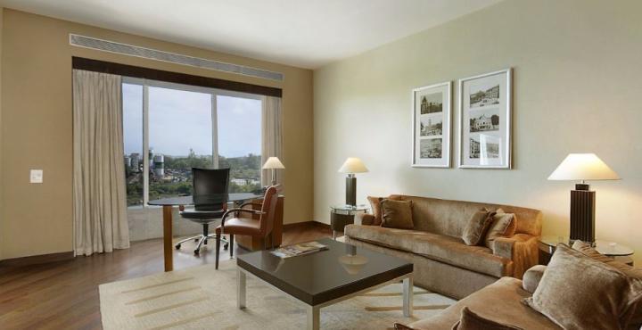 Hyatt Regency Mumbai International Airport Hotell Exteriör bild A living room